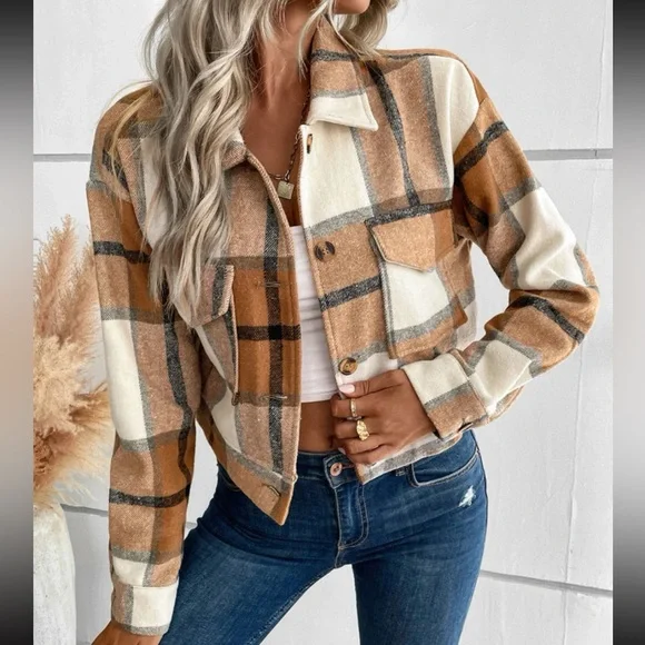 Boho navy blue plaid button down cropped jacket - Picture 10 of 16